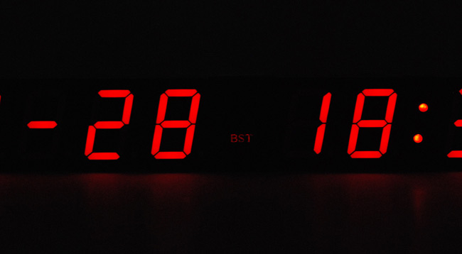 View of the relative brightnesses of the timezone indicator and the main digits