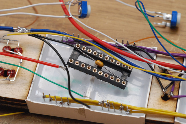 Wiring up the socket to hold the ATtiny chip