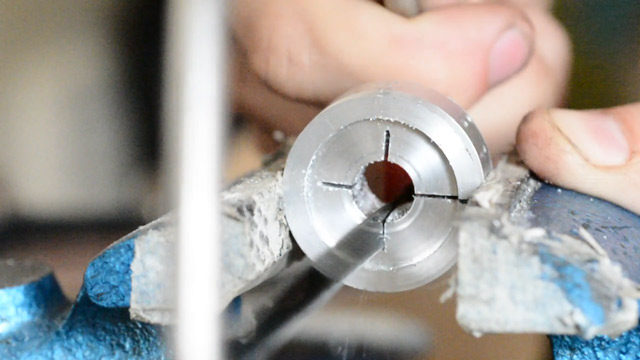 Sawing the relief slots in the collet