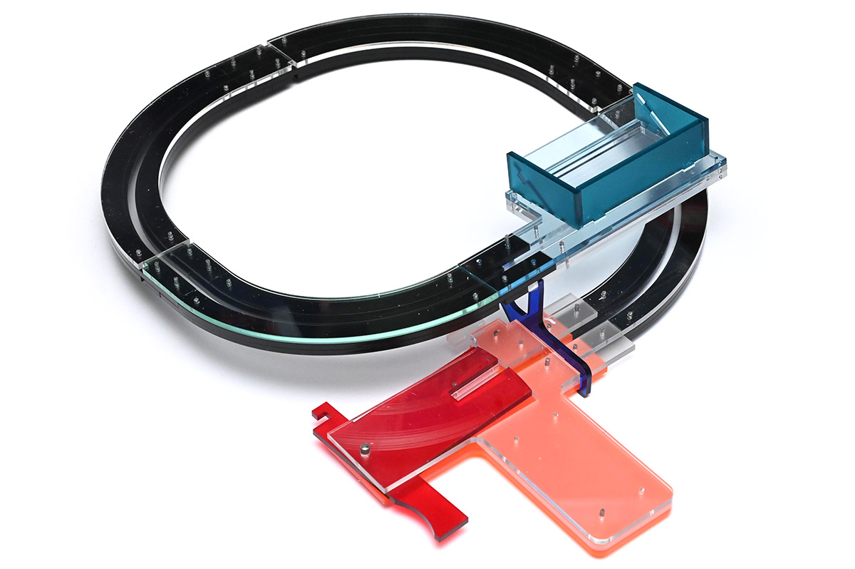 Mark 2 screw dispenser