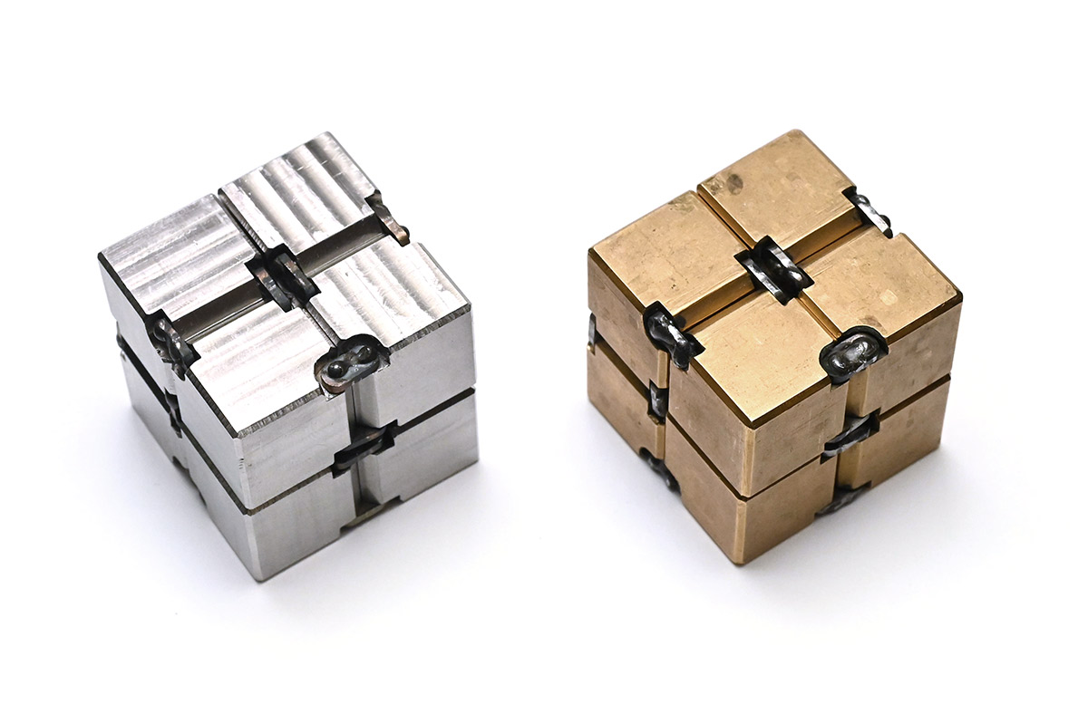 Comparison of stainless and brass versions