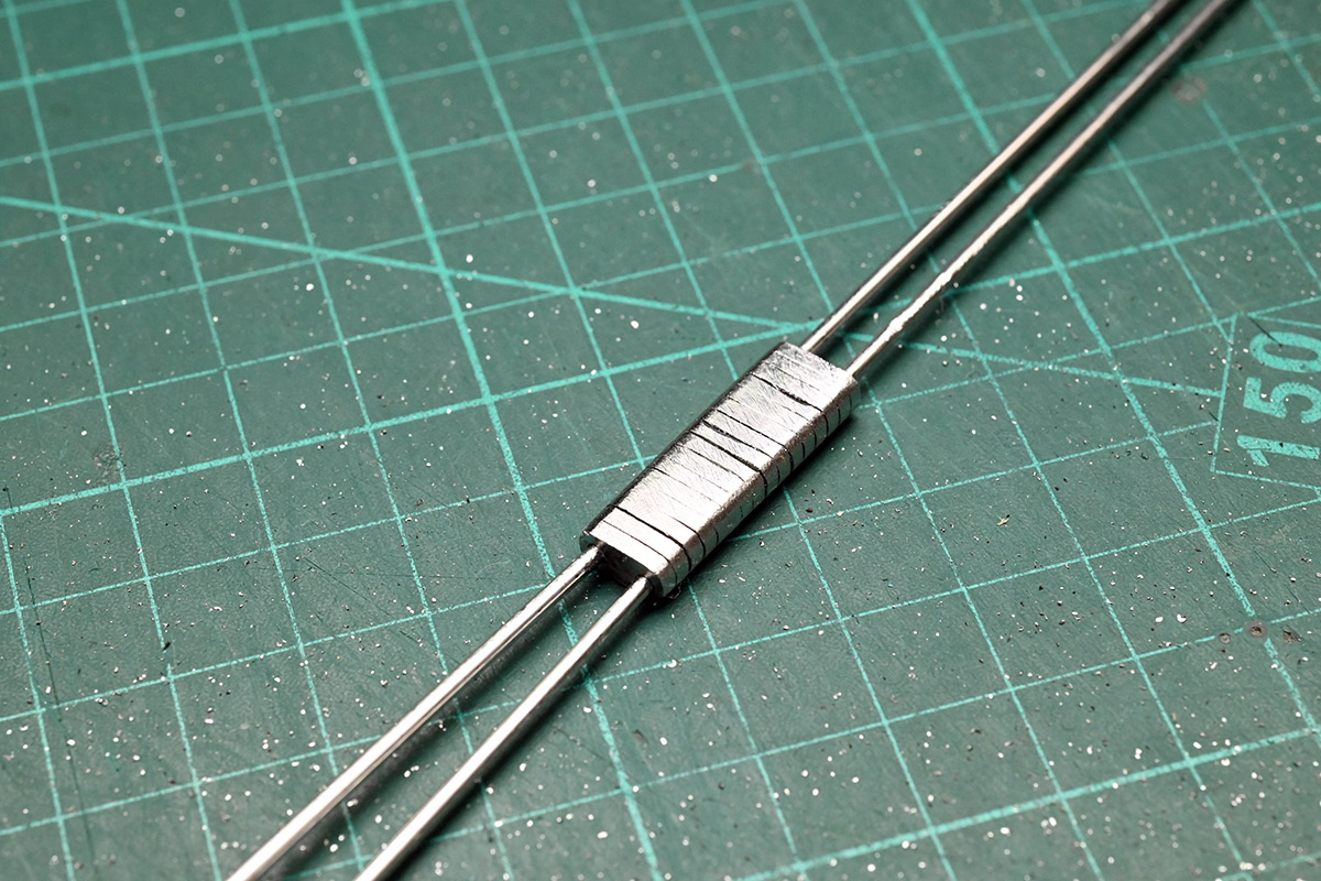 Stack of hinge linkages mostly to shape