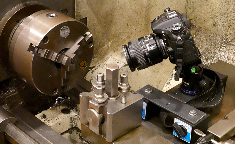 The DSLR with macro lens mounted on the cross slide of the lathe using the magnetic tripod