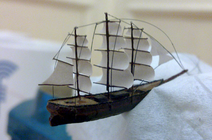 Closeup of the rigging at the rear