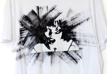 T-shirt stencil of mila jovovich