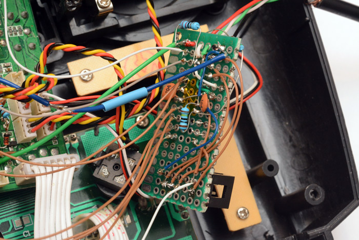 There are many wires between the two circuit boards