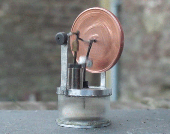 Looping animation of the stirling engine turning